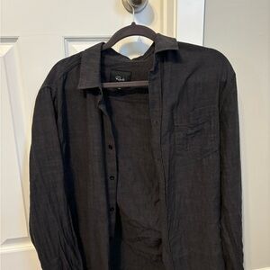 RAILS Men’s Dark Grey button down